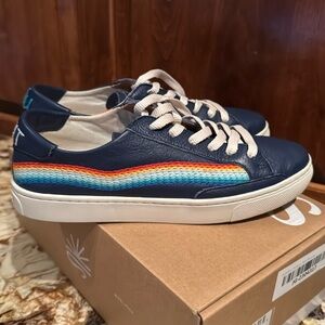 Soludos Marine Blue Rainbow Wave lace-up sneakers, size 8.5, with box.
